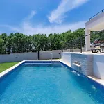 Tara By Interhome