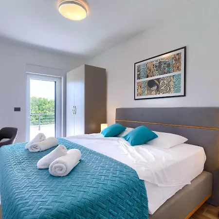Tara By Interhome