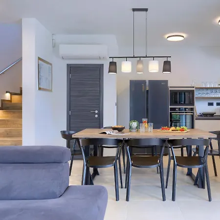 Tara By Interhome Villa *