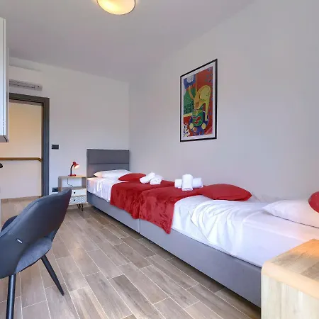 Tara By Interhome *