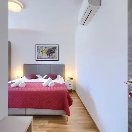 Tara By Interhome * Medulin