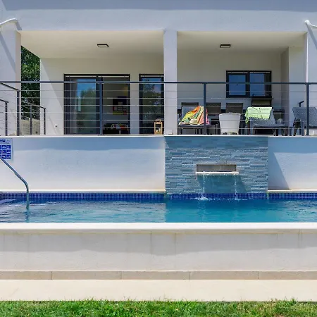 Tara By Interhome * Medulin