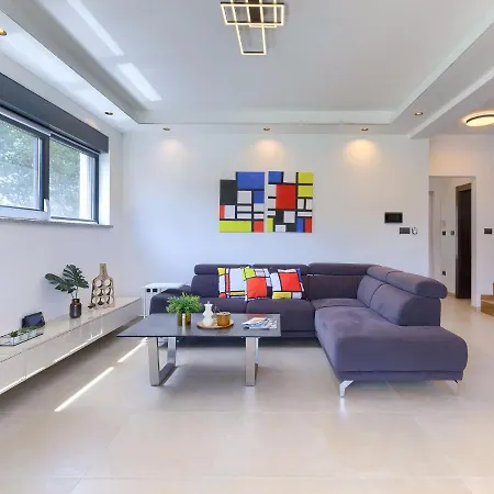 Tara By Interhome Villa